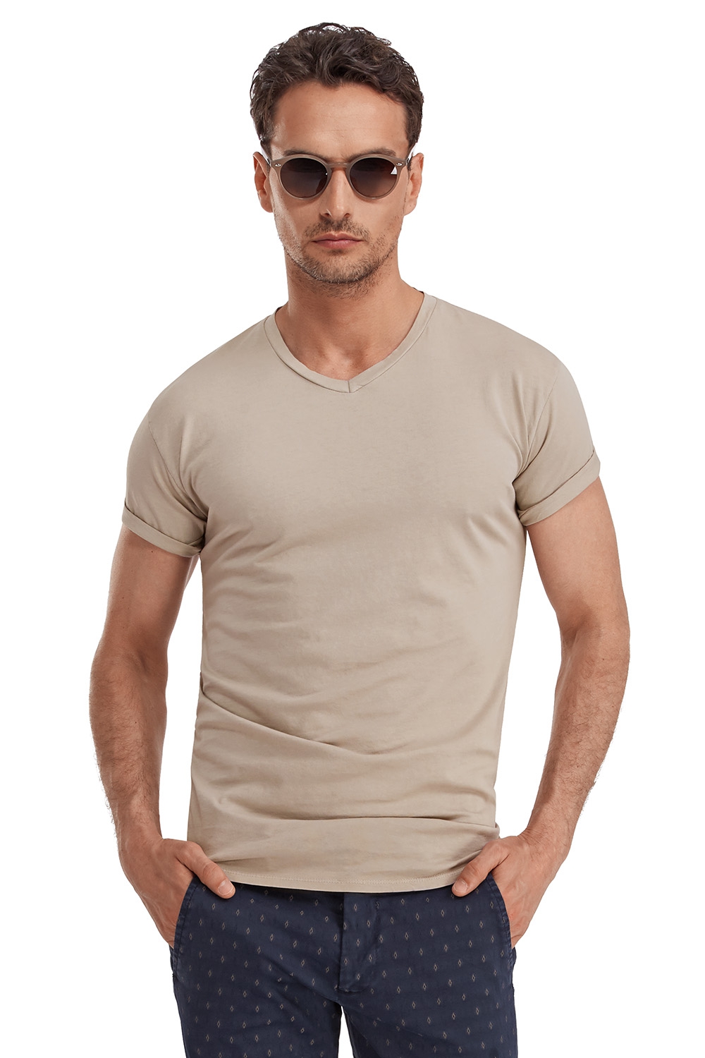 beige t shirt mens